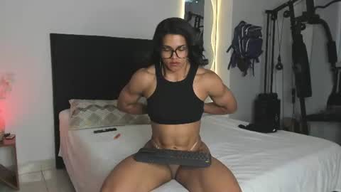 irismuscle online show from July 14, 2026, 5:40 pm