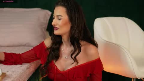 Maria online show from October 15, 2025, 2:11 am