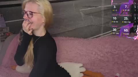 Im your queen Iriss online show from July 1, 2026, 11:12 am