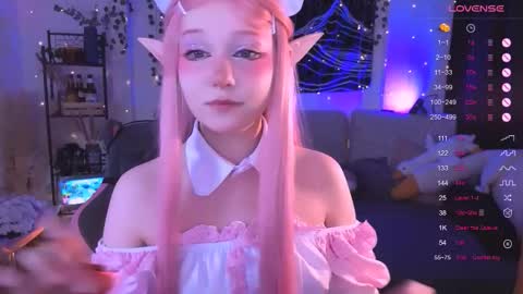 Snapshot of irma_bell chatting on November 13, 2025, 10:19 pm Irma online show from November 13, 2025, 10:19 pm