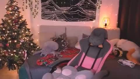 Snapshot of irma_bell chatting on January 13, 2026, 11:43 pm Irma online show from January 13, 2026, 11:43 pm