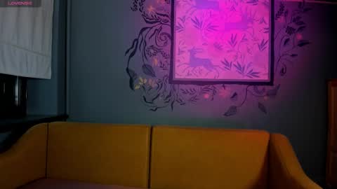 irma_bucciarati online show from December 19, 2025, 8:32 am