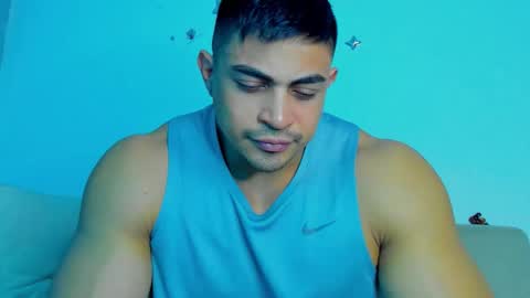 Iron online show from November 3, 2025, 11:15 pm