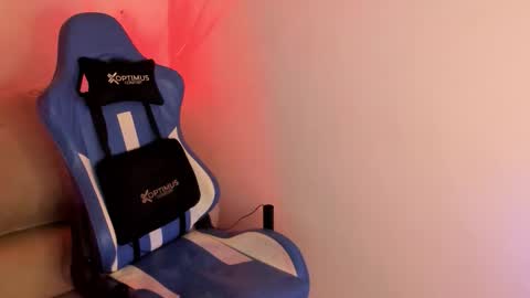 Iron online show from March 20, 2026, 11:53 pm