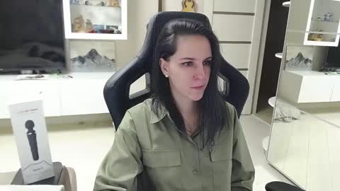 Snapshot of irwi_tomboy chatting on February 23, 2025, 7:38 pm Irwi Tomboy online show from February 23, 2025, 7:38 pm