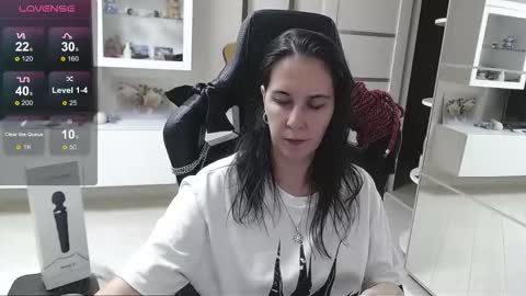 Snapshot of irwi_tomboy chatting on September 15, 2025, 6:41 pm Irwi Tomboy online show from September 15, 2025, 6:41 pm