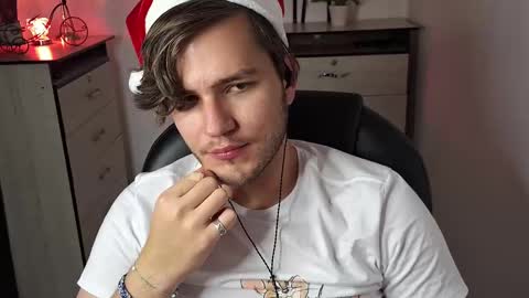 Snapshot of is_jesus chatting on December 6, 2024, 10:19 pm Jess online show from December 6, 2024, 10:19 pm