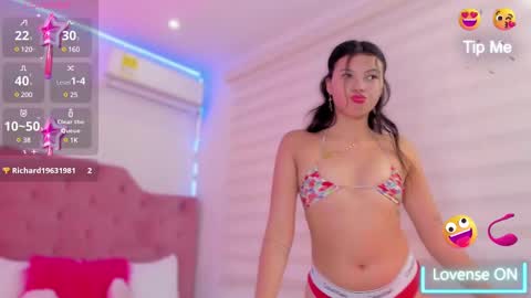 Snapshot of isa__cute chatting on February 13, 2025, 5:58 am ISA online show from February 13, 2025, 5:58 am