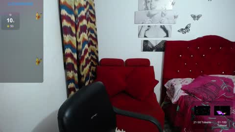 Snapshot of isa_bella___ chatting on January 30, 2025, 3:00 am Isa online show from January 30, 2025, 3:00 am