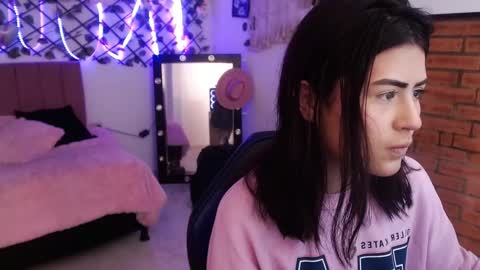 Snapshot of isa_bunny18 chatting on September 10, 2025, 3:17 am isabela online show from September 10, 2025, 3:17 am