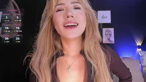 Isa Cortes  online show from May 19, 2026, 2:56 pm
