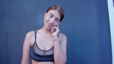 Isabella online show from January 9, 2025, 5:11 pm