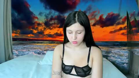 Snapshot of isa_leo chatting on November 29, 2025, 8:45 pm Isa and Leo online show from November 29, 2025, 8:45 pm