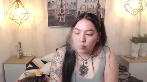 Snapshot of isa_reel chatting on February 4, 2025, 10:10 am ISA online show from February 4, 2025, 10:10 am
