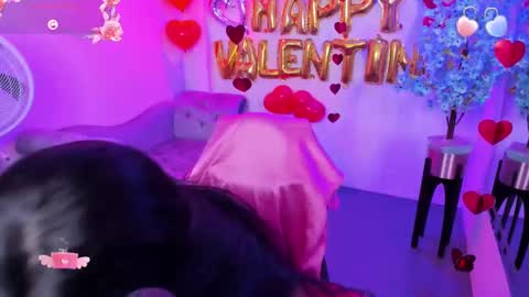 Snapshot of isa_t18 chatting on February 14, 2025, 6:34 am isabella online show from February 14, 2025, 6:34 am