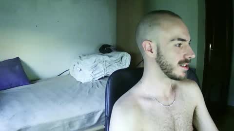 Snapshot of isaac99c chatting on September 10, 2025, 6:08 pm Isaac99c online show from September 10, 2025, 6:08 pm