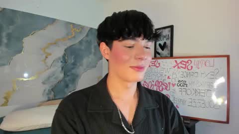 Snapshot of isaac_kurtt chatting on November 11, 2025, 7:58 pm Isaac Kurtt online show from November 11, 2025, 7:58 pm