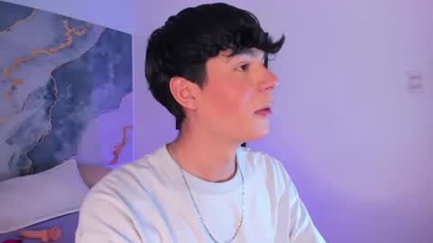 Snapshot of isaac_kurtt chatting on November 12, 2025, 8:30 pm Isaac Kurtt online show from November 12, 2025, 8:30 pm