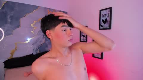 Snapshot of isaac_kurtt chatting on November 25, 2025, 8:09 pm Isaac Kurtt online show from November 25, 2025, 8:09 pm