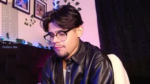 Snapshot of isaac_saenz chatting on January 24, 2025, 9:58 pm Isaac Saenz. online show from January 24, 2025, 9:58 pm