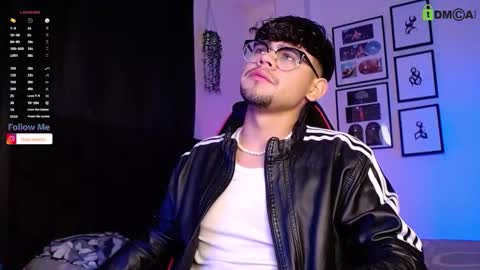 Snapshot of isaac_saenz chatting on November 18, 2025, 10:36 pm Isaac Saenz. online show from November 18, 2025, 10:36 pm