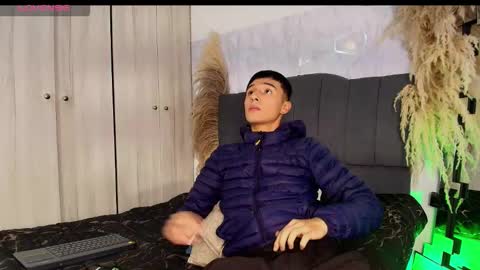 Snapshot of isaac_tan chatting on February 23, 2026, 4:10 am Isaac tan online show from February 23, 2026, 4:10 am