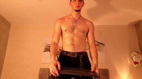 Snapshot of isaacblaze_ chatting on May 21, 2026, 4:08 am isaacblaze online show from May 21, 2026, 4:08 am