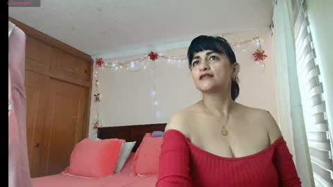 Isabeel Sofia online show from May 22, 2026, 2:01 pm