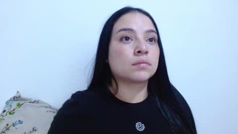 isabel online show from March 18, 2026, 10:02 pm