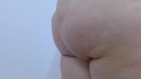 Snapshot of isabel_24_gil chatting on May 9, 2026, 4:45 pm isabel online show from May 9, 2026, 4:45 pm