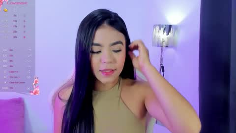 Snapshot of isabel_queen_ chatting on February 25, 2026, 4:00 am Isabel online show from February 25, 2026, 4:00 am