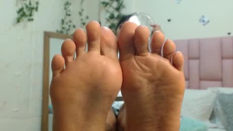 Snapshot of isabela_ferrer_ chatting on September 25, 2025, 1:26 pm I S A online show from September 25, 2025, 1:26 pm