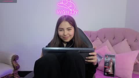 ISABELA  online show from May 14, 2026, 11:50 am