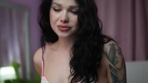  Isabel  online show from January 10, 2026, 9:41 pm