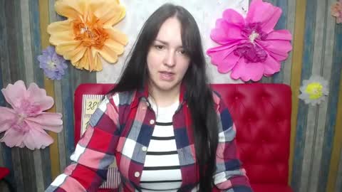 IsabelBlackberry online show from June 1, 2026, 5:20 am