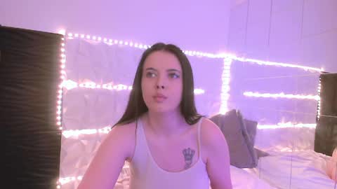 Snapshot of isabell3_ chatting on May 5, 2026, 4:53 am Isabelle online show from May 5, 2026, 4:53 am