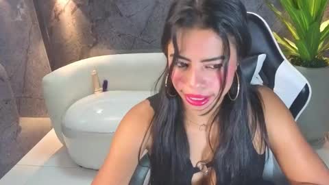 Snapshot of isabella_forks_tp chatting on October 7, 2025, 3:04 am isabella_forks_tp online show from October 7, 2025, 3:04 am
