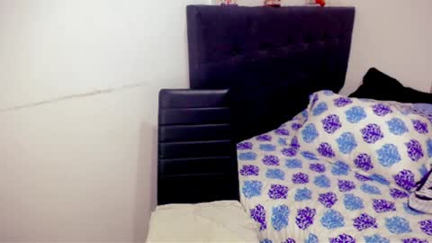 Snapshot of isabella_hotxxx chatting on December 5, 2024, 6:22 pm sandra isabella hotxxx online show from December 5, 2024, 6:22 pm