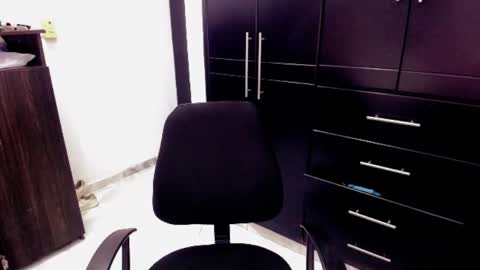 Snapshot of isabella_hotxxx chatting on March 5, 2025, 2:03 am sandra isabella hotxxx online show from March 5, 2025, 2:03 am