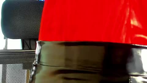 ISABELLA online show from May 12, 2026, 6:49 pm