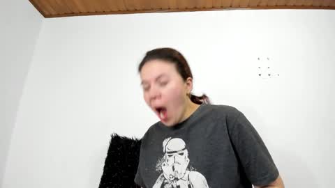 isabella_jaramillo online show from November 7, 2025, 11:54 am