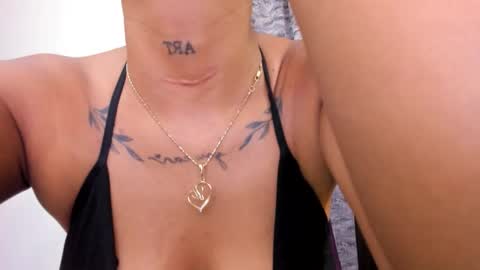 Snapshot of isabella_lopez_ chatting on March 19, 2026, 12:31 pm Isabel Lopez online show from March 19, 2026, 12:31 pm