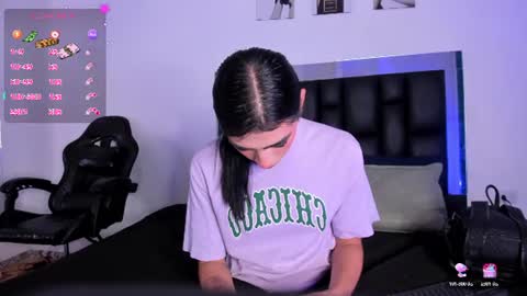 Isabella Moon9 online show from June 26, 2026, 11:36 am