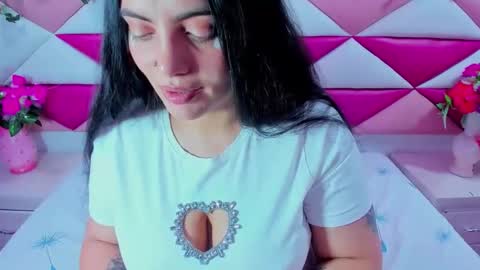 Isabella online show from May 16, 2026, 3:14 am