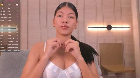 Snapshot of isabella_roberts13 chatting on December 1, 2025, 9:31 pm isa online show from December 1, 2025, 9:31 pm