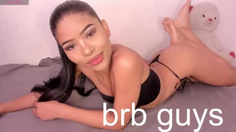 isabella online show from January 4, 2025, 3:29 am