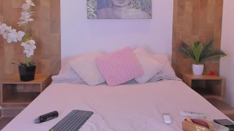 Snapshot of isabella_winkler chatting on March 21, 2026, 11:15 am isabella_winkler online show from March 21, 2026, 11:15 am