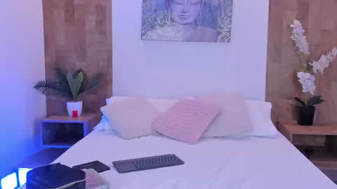 isabella_winkler online show from July 7, 2026, 10:52 am