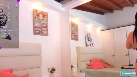 Snapshot of isabellaa_reyess chatting on June 11, 2026, 11:52 am Isabella online show from June 11, 2026, 11:52 am