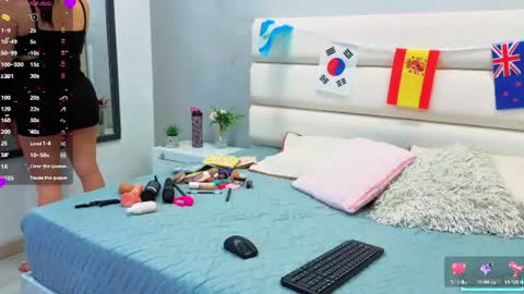Snapshot of isabellaa_reyess chatting on June 20, 2026, 12:19 pm Isabella online show from June 20, 2026, 12:19 pm